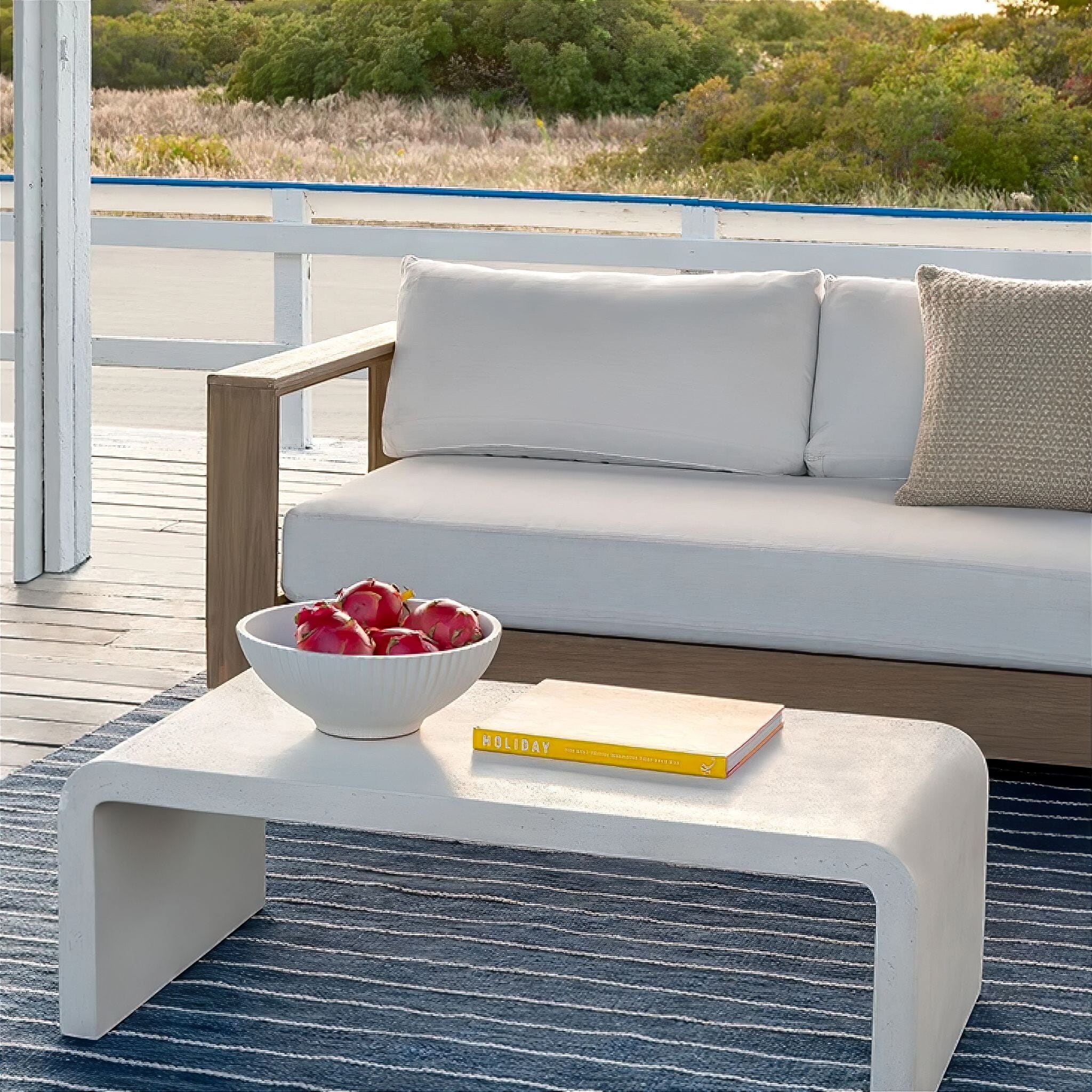 Constante Outdoor Coffee Table 