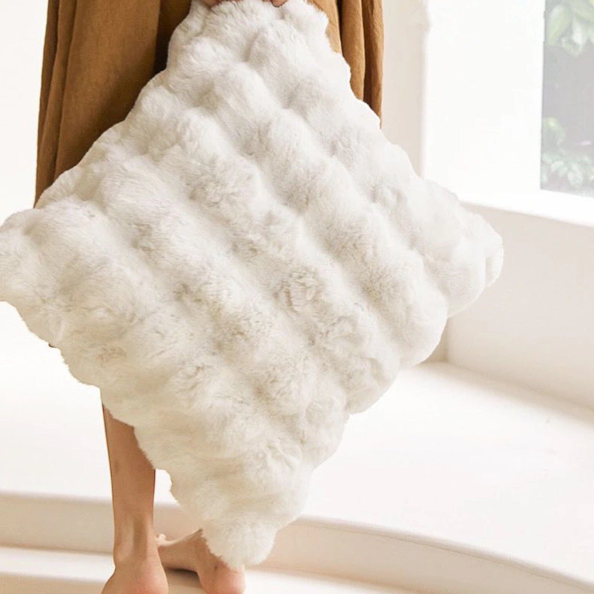 Genevieve Fur Pillow Fur Pillow White 50 x 50cm 
