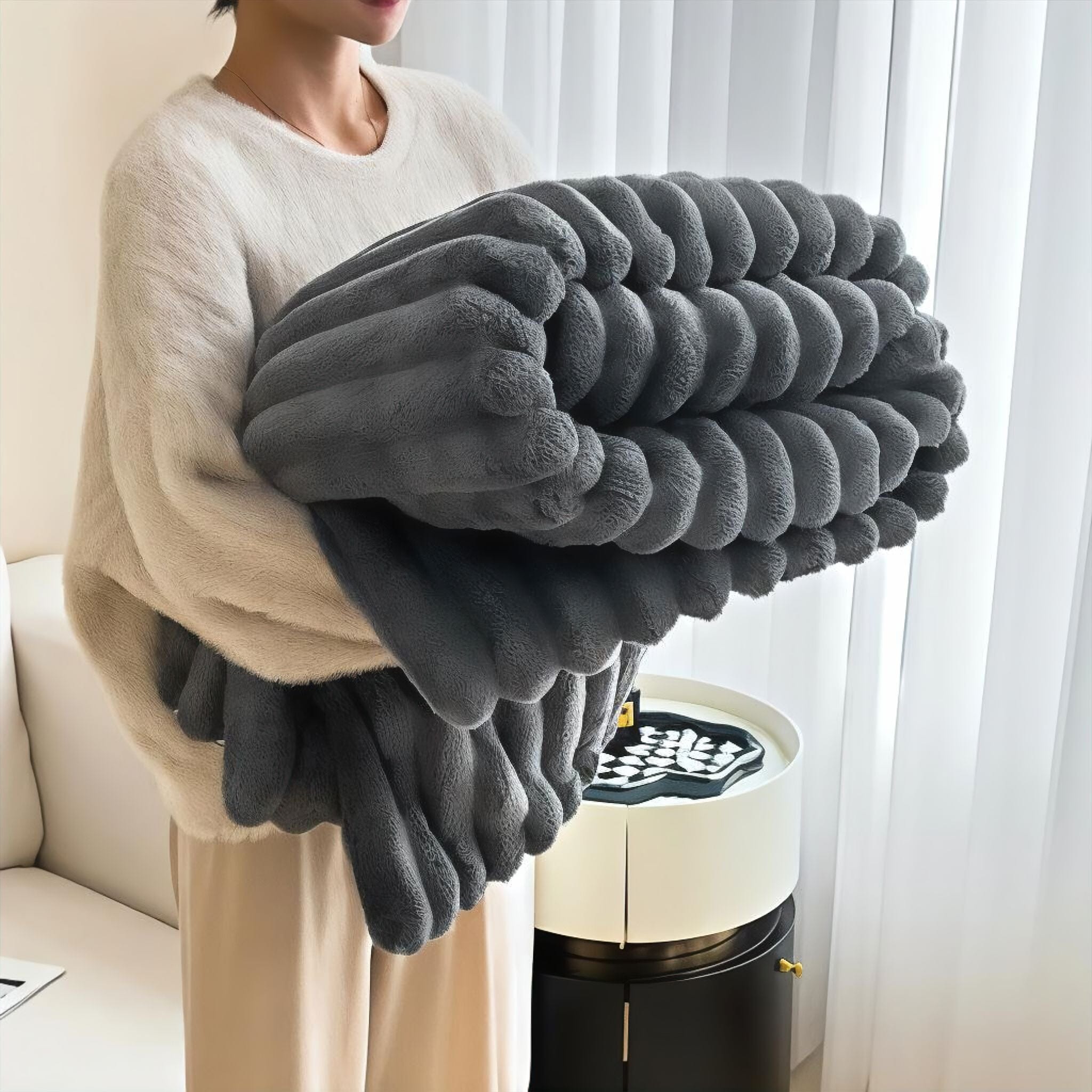 Jacques Blanket Fur Blanket Charcoal Grey 120 x 200cm 