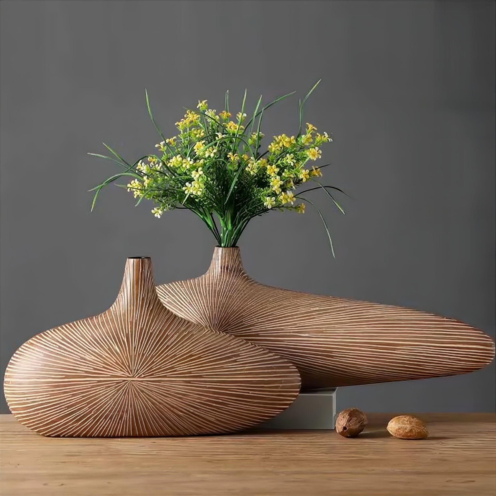 Lucien Vase Collection 