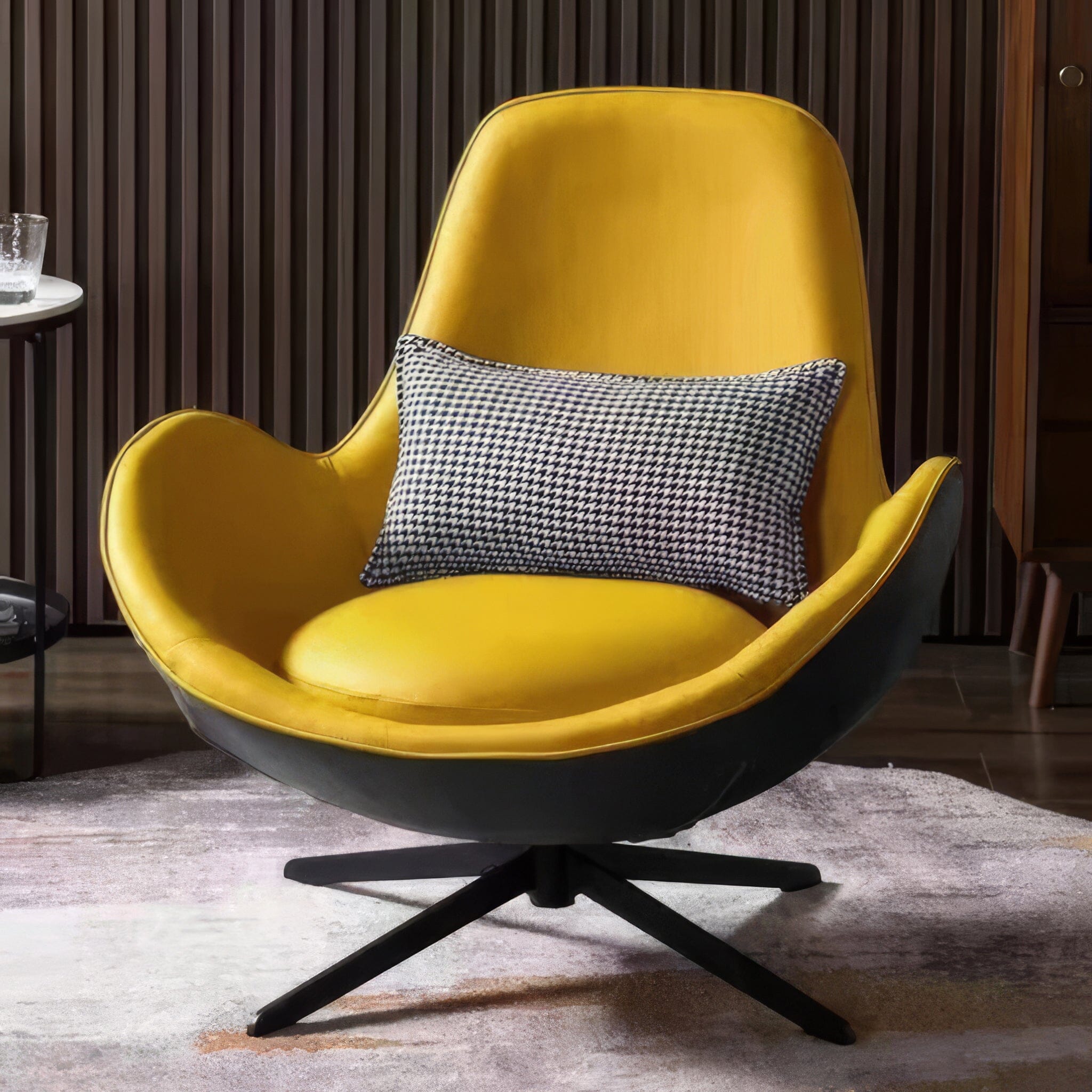 Thérèse Occasional Chair Chair Yellow + Black 